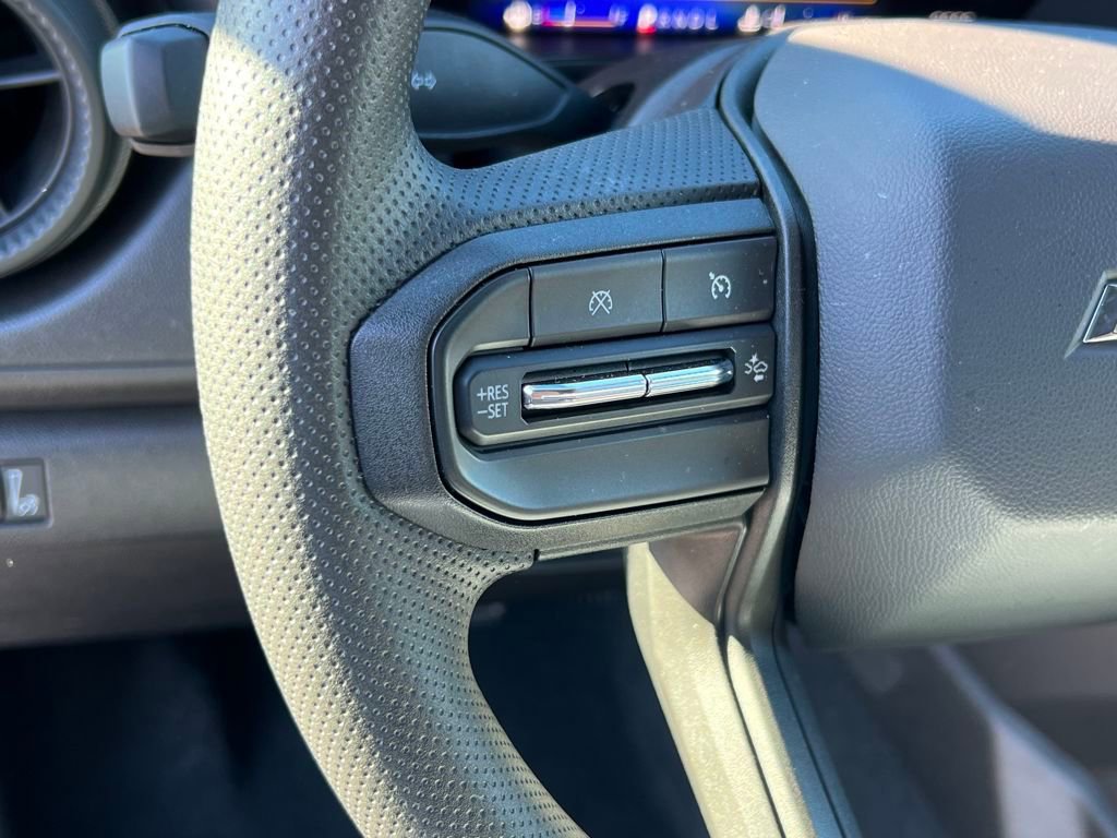 Certified 2026 Chevrolet Colorado W/T image 18