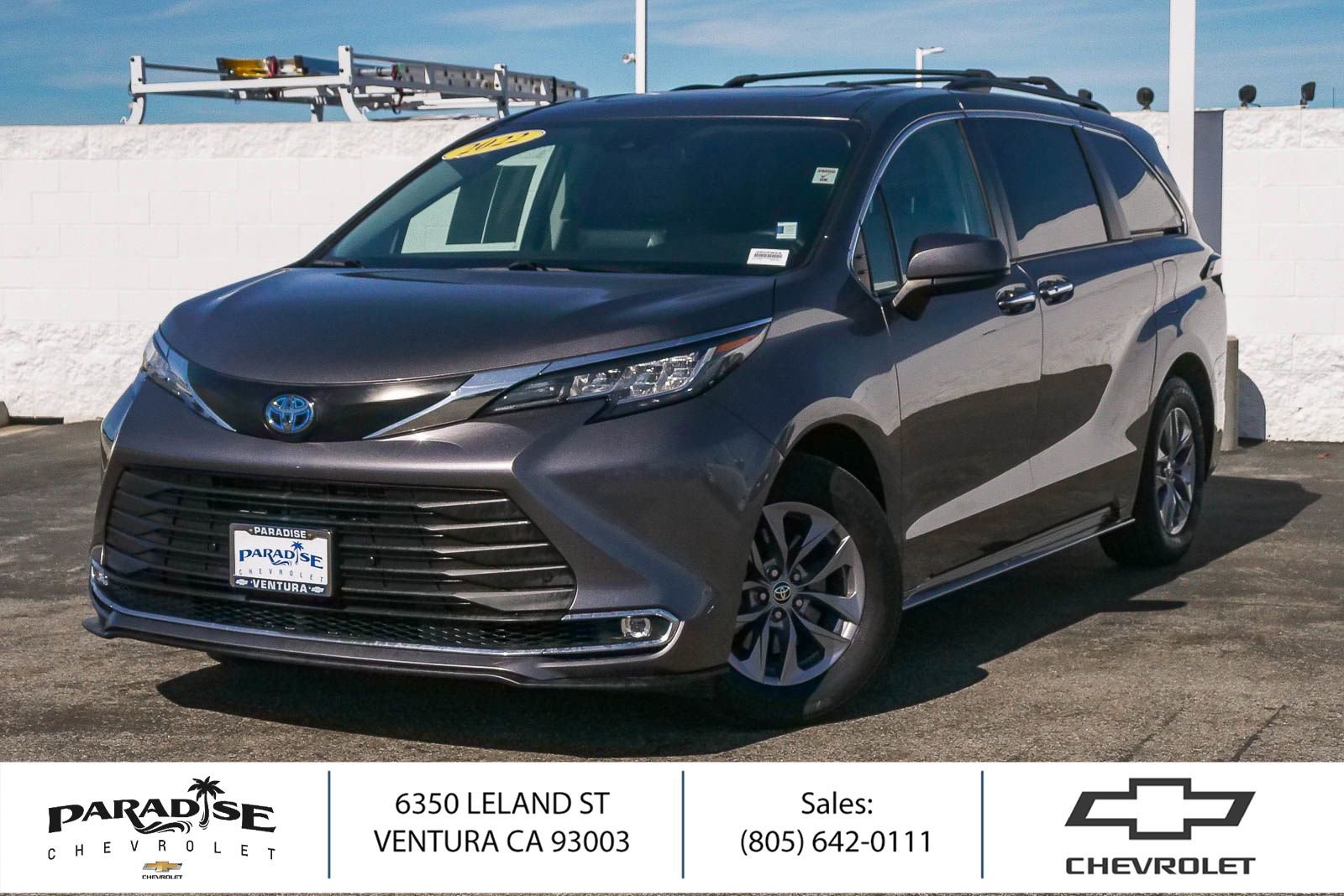 Used 2022 Toyota Sienna XLE