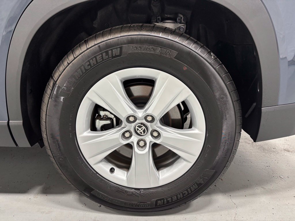 Used 2026 Toyota Grand Highlander AWD image 69