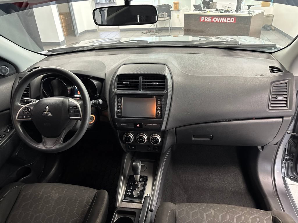 Used 2020 Mitsubishi Outlander Sport ES FWD image 13