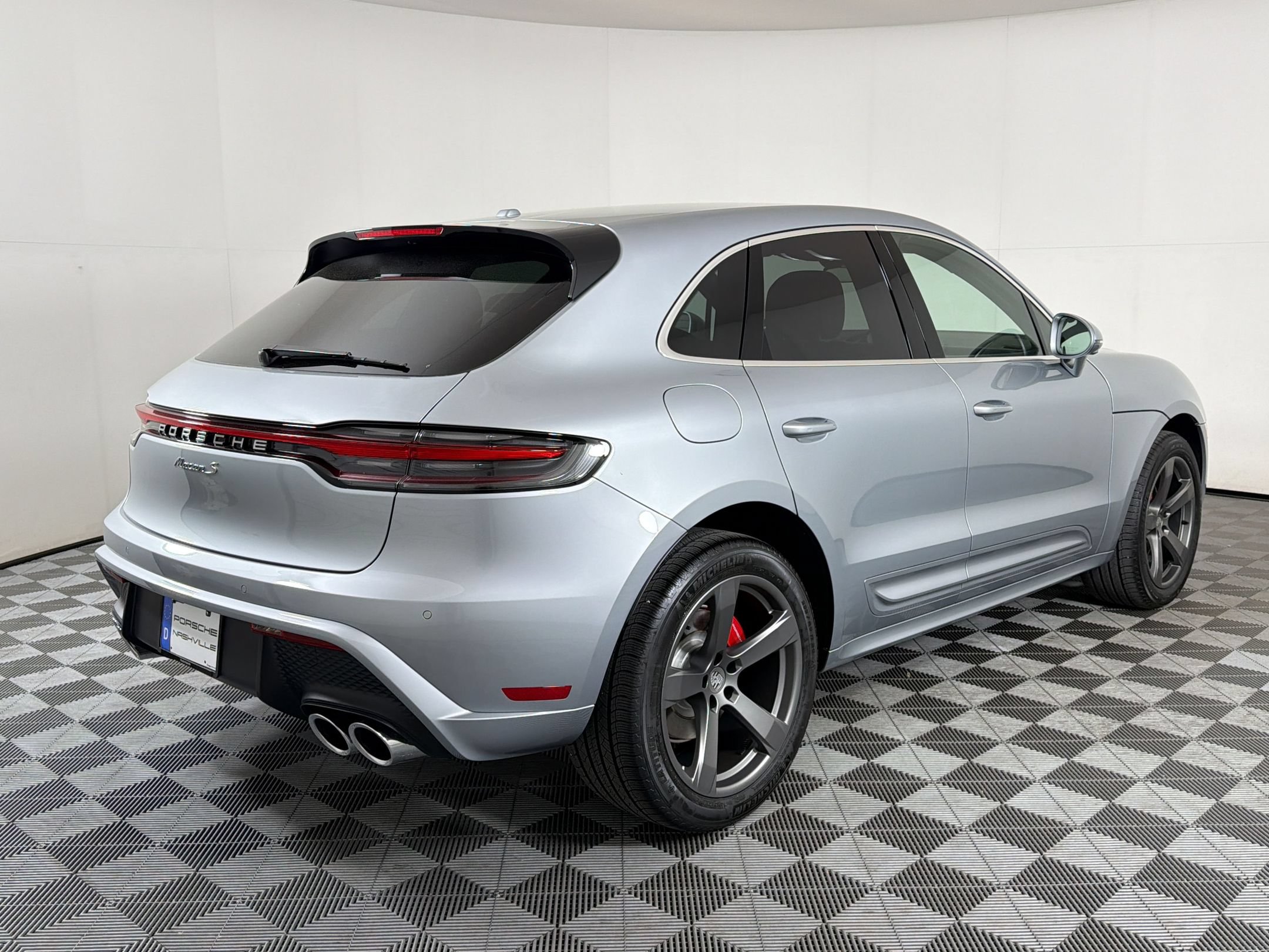 New 2026 Porsche Macan S AWD/4WD image 10