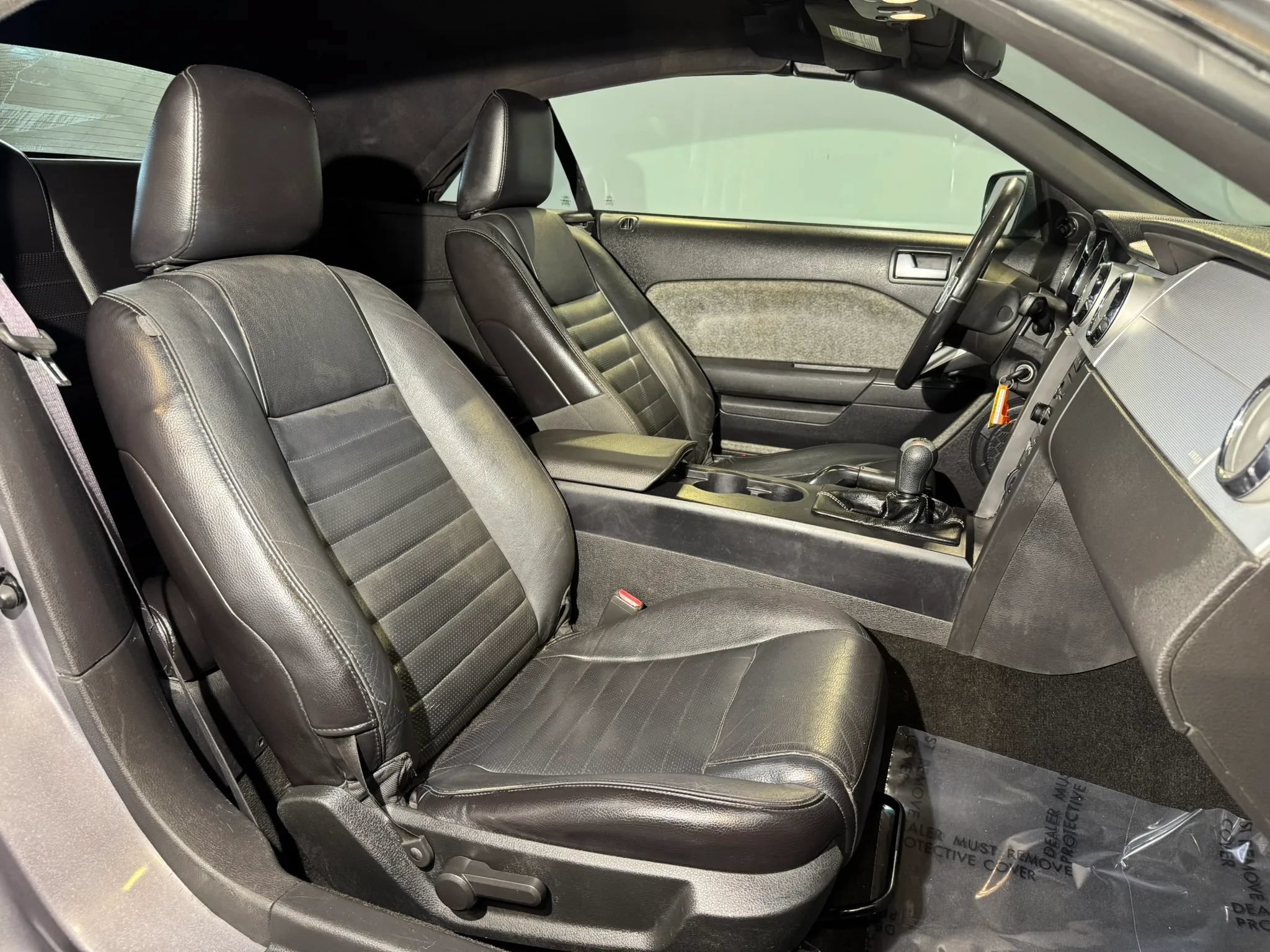Used 2006 Ford Mustang GT Premium RWD image 29