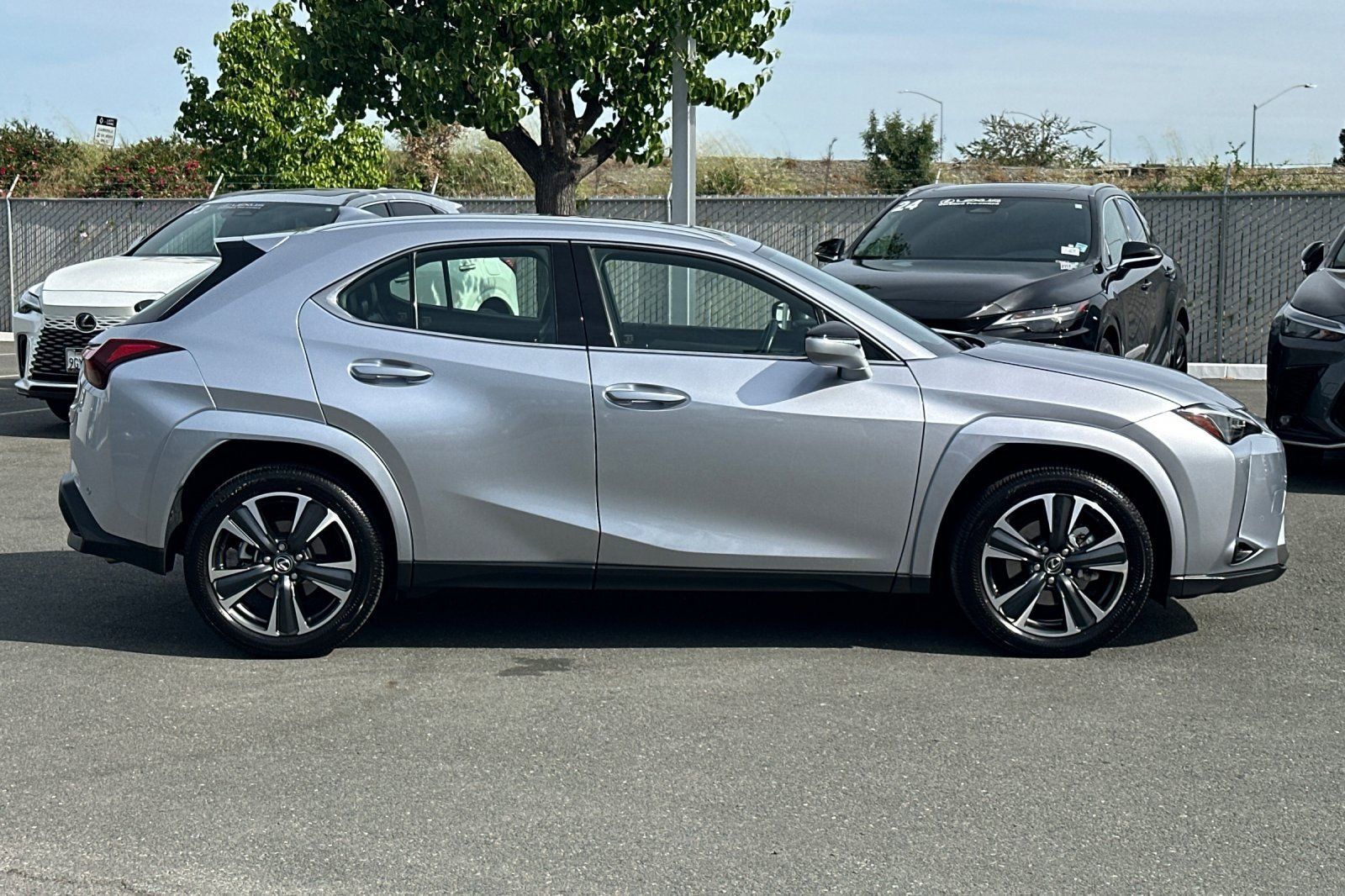 Certified 2025 Lexus UX 300h FWD w/ Cold Area Package image 3