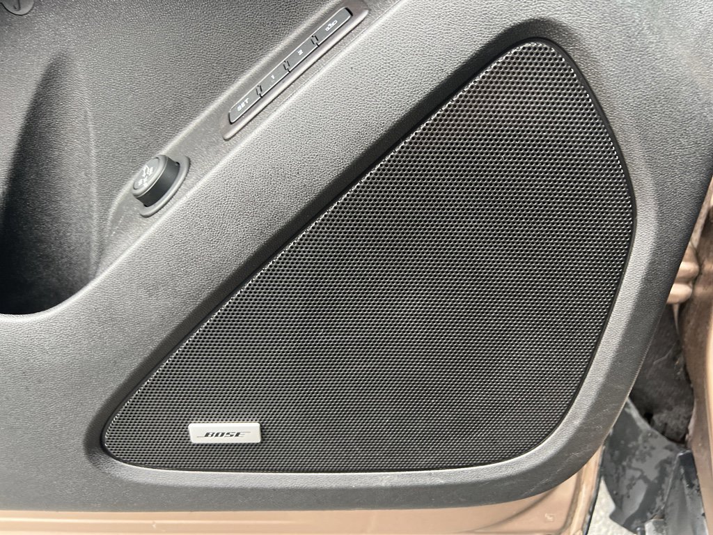 Used 2019 Chevrolet Equinox Premier image 25