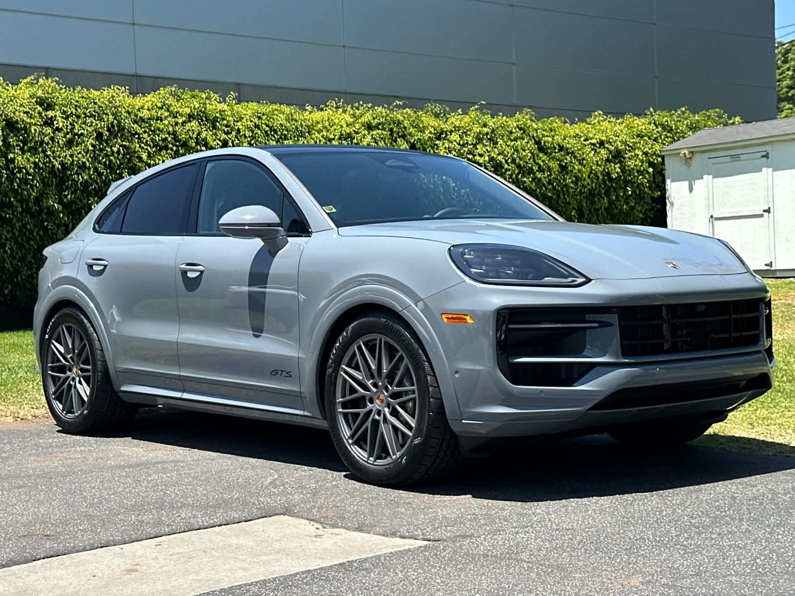 New 2026 Porsche Cayenne GTS AWD/4WD image 10