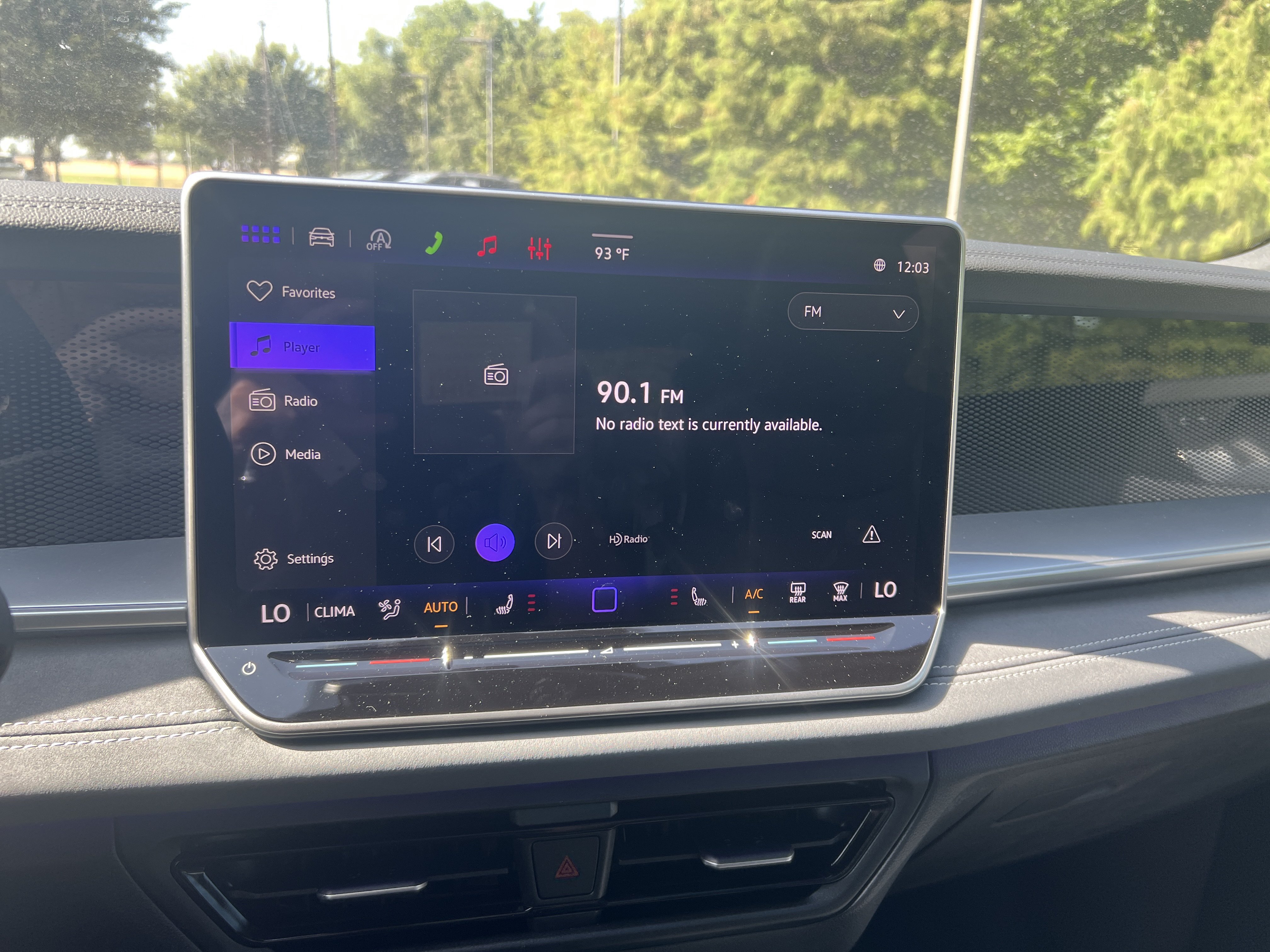 Certified 2026 Volkswagen Tiguan SE R-Line FWD image 19