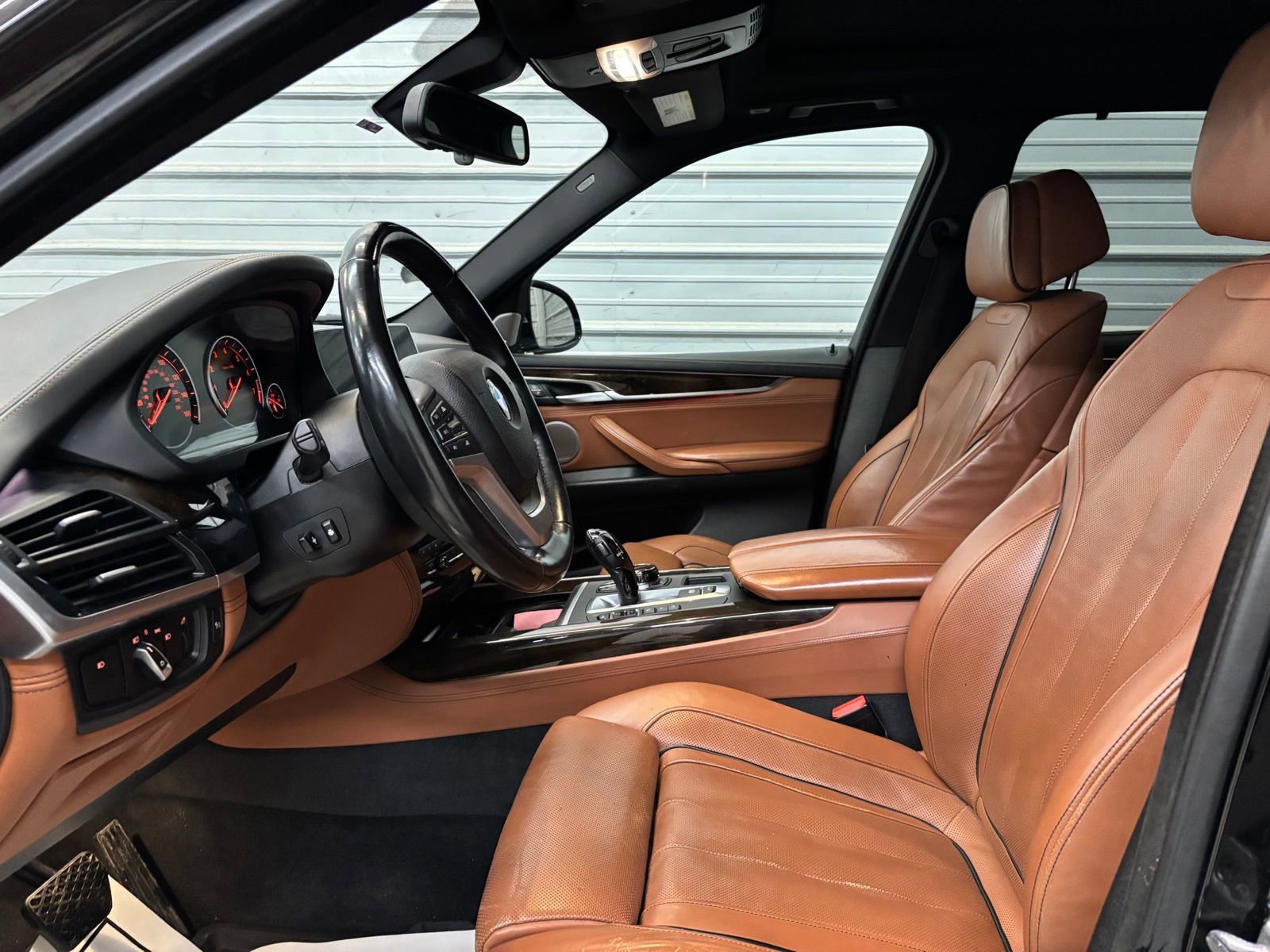 Used 2017 BMW X5 xDrive50i image 10