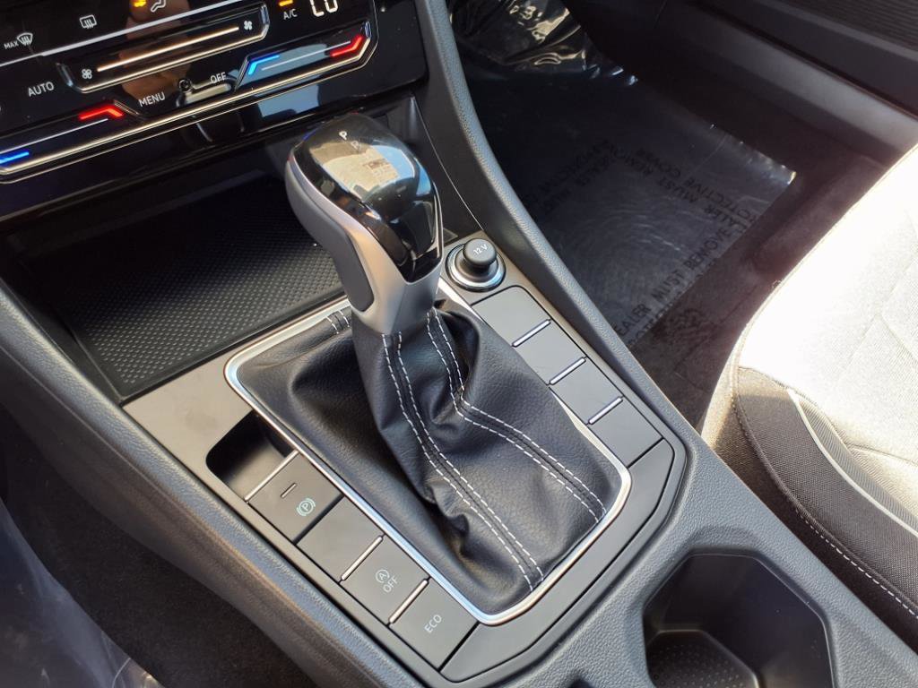 New 2025 Volkswagen Jetta Sport image 19