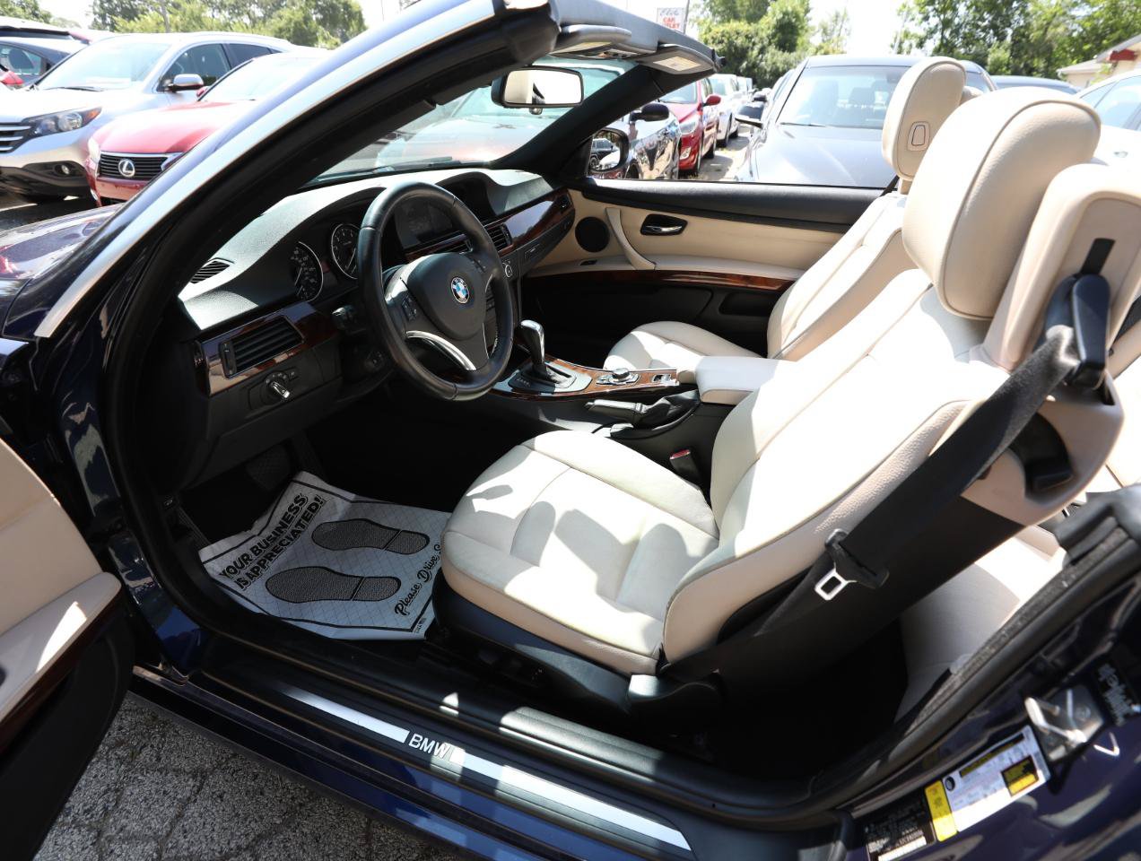 Used 2012 BMW 328i Convertible RWD image 19