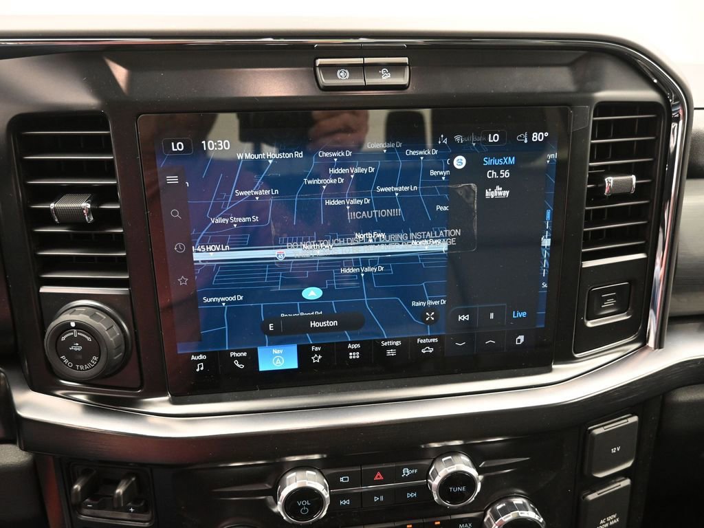 New 2026 Ford F250 Lariat w/ Black Appearance Package image 4