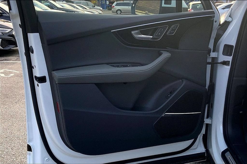New 2026 Audi Q7 Premium Plus AWD/4WD image 10