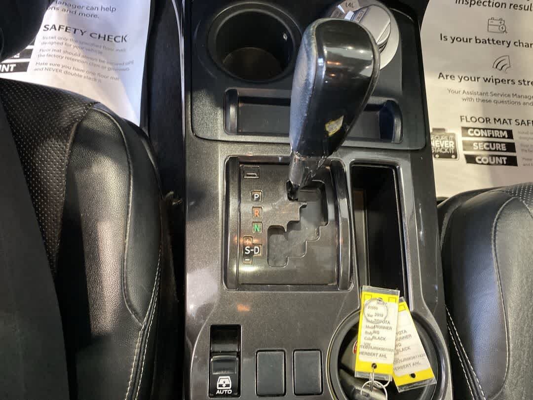 Used 2019 Toyota 4Runner Limited AWD/4WD image 22