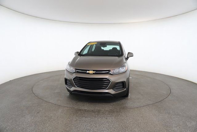 Used 2020 Chevrolet Trax LS image 31