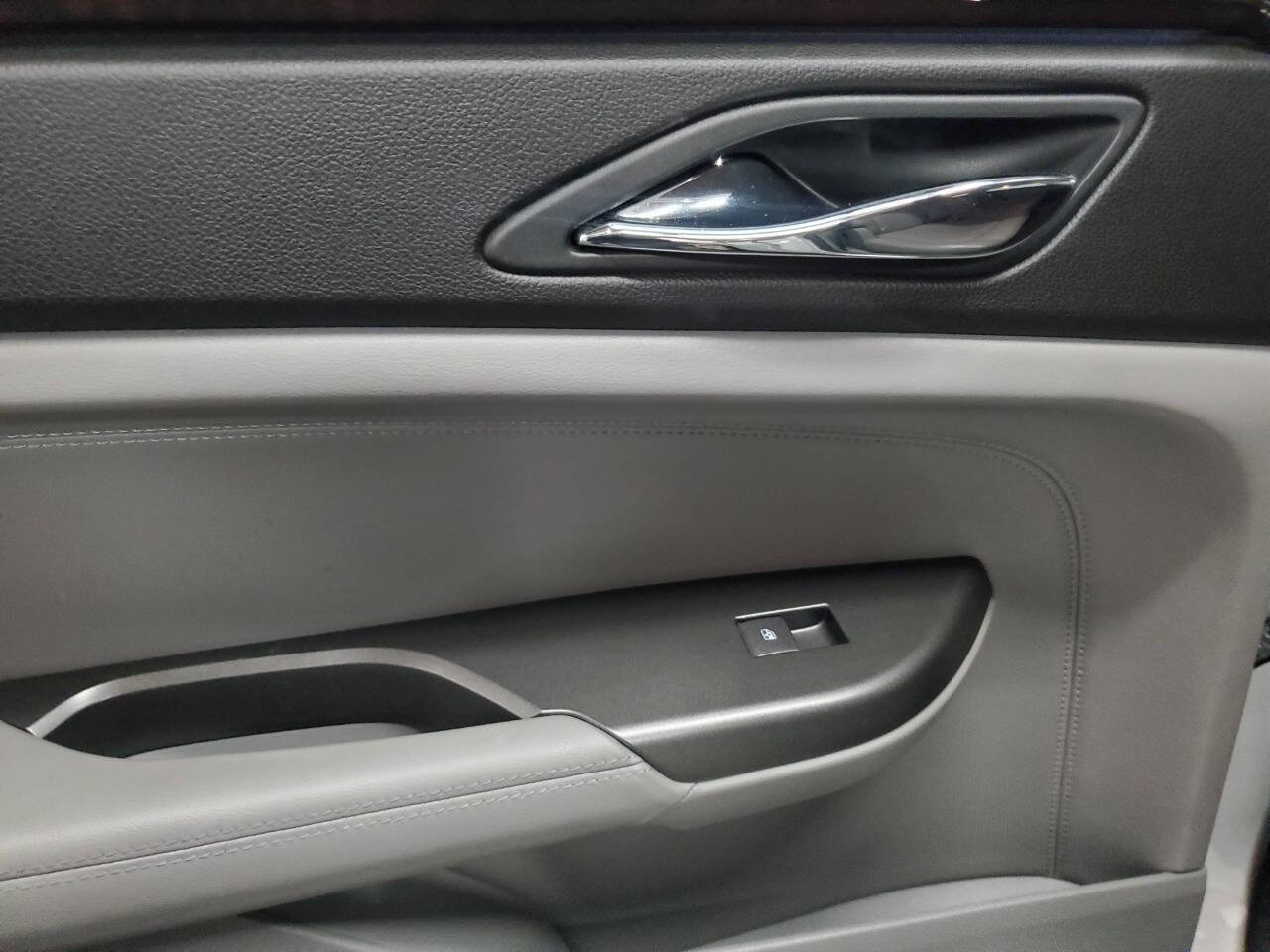 Used 2012 Cadillac SRX Performance FWD image 13