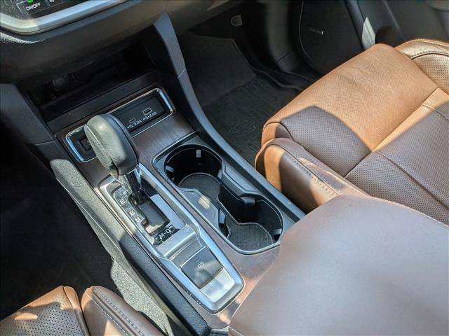 Used 2023 Subaru Ascent Touring AWD/4WD image 11