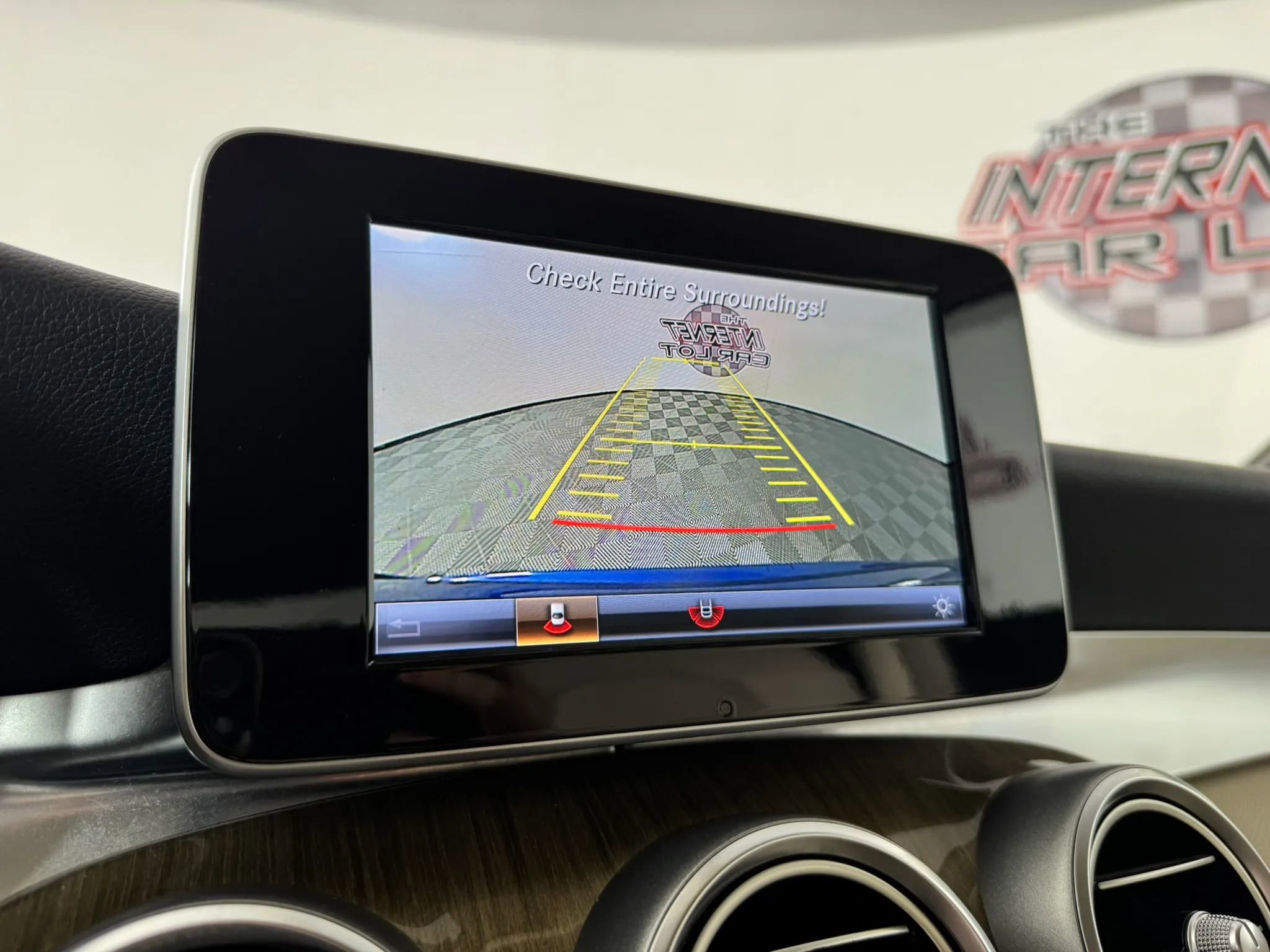 Used 2018 Mercedes-Benz GLC 300 image 18
