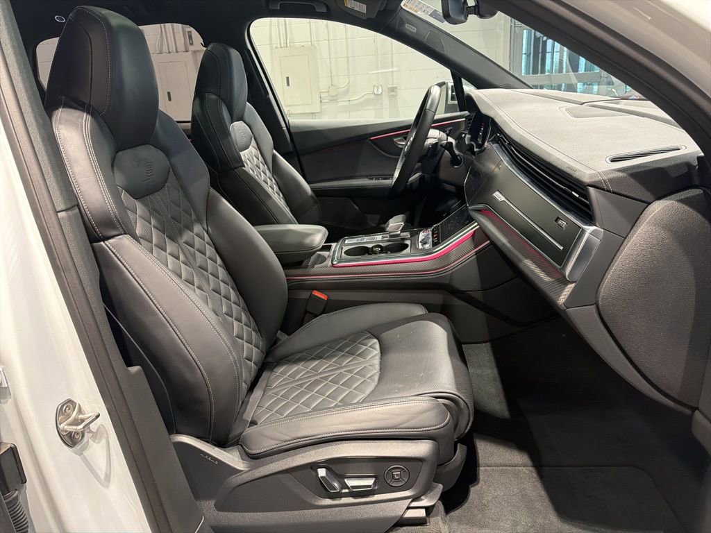 Used 2025 Audi SQ7 Prestige image 45