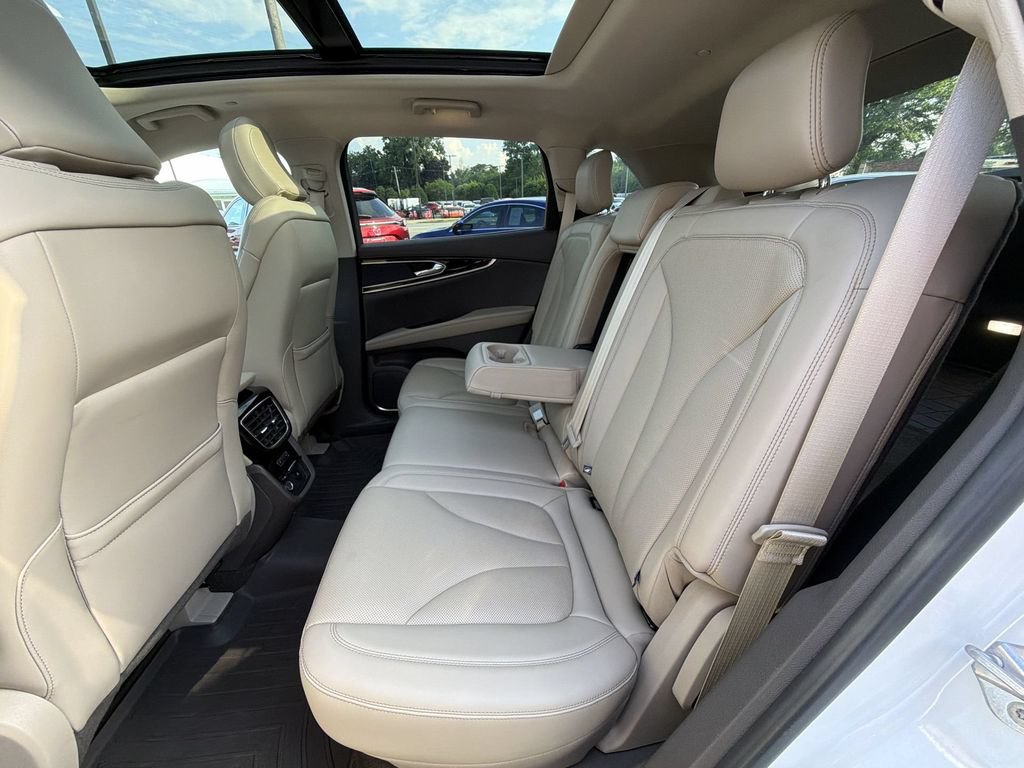 Certified 2023 Lincoln Nautilus Reserve AWD/4WD image 27