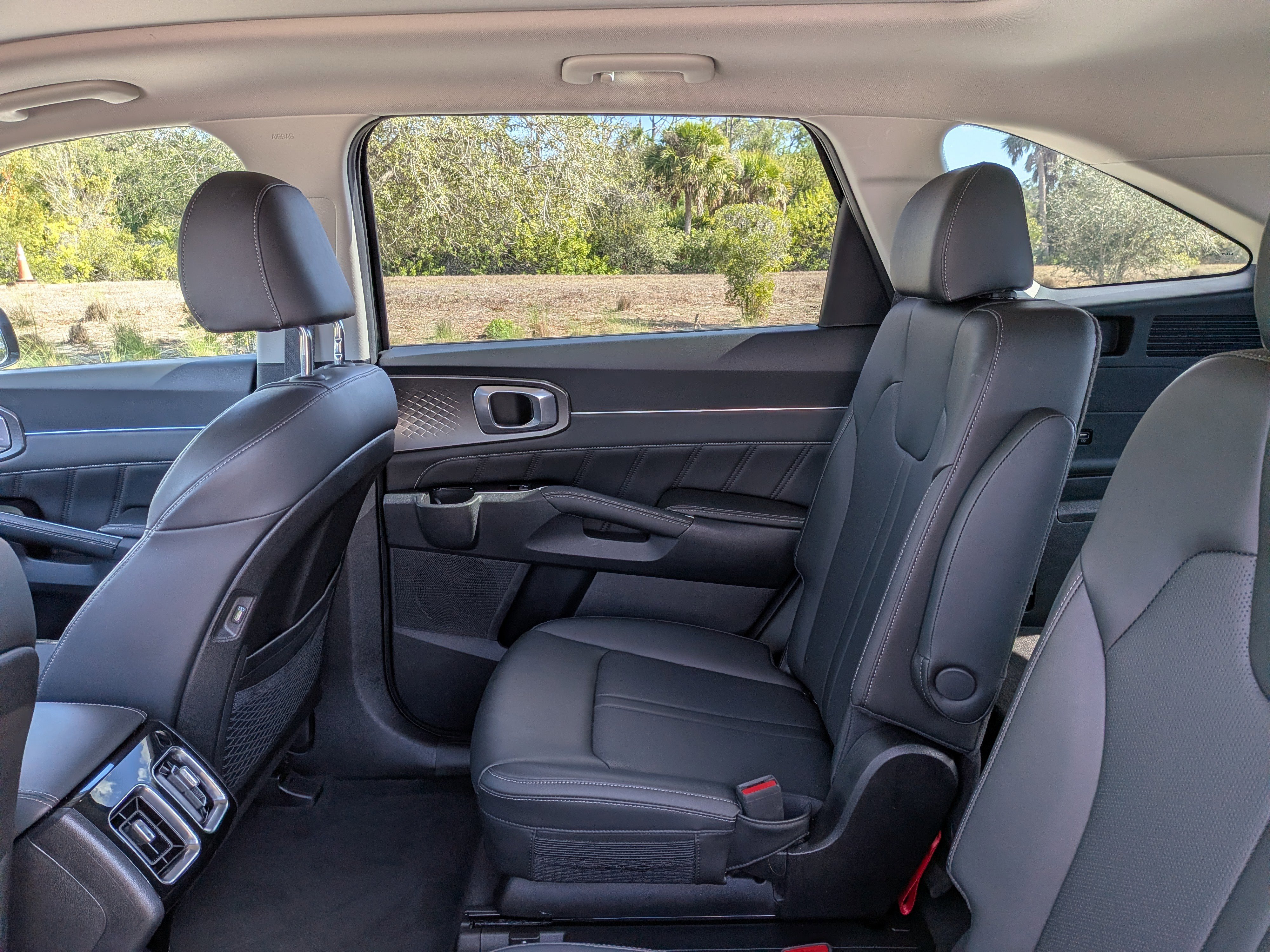 Used 2023 Kia Sorento SX image 17