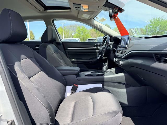 Used 2019 Nissan Altima 2.5 SV image 10