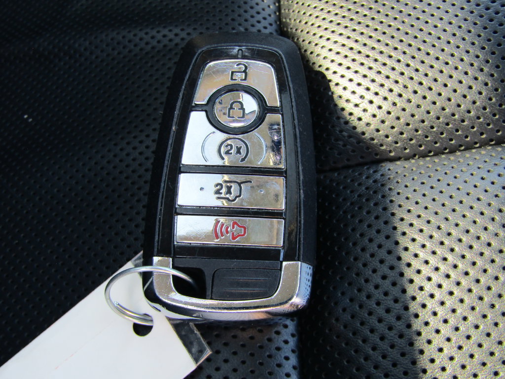 Used 2024 Lincoln Corsair Grand Touring AWD/4WD image 40
