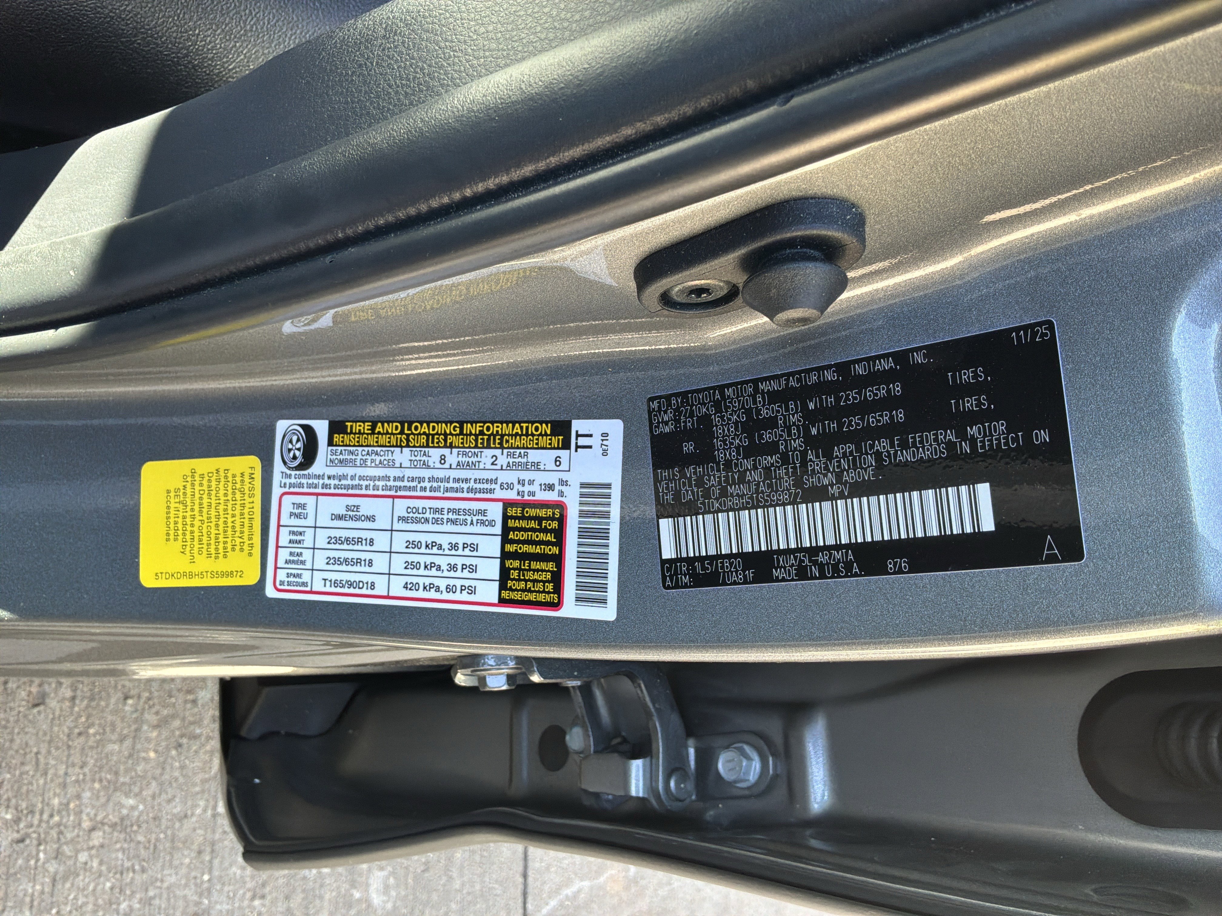 Used 2026 Toyota Highlander XLE AWD/4WD image 36