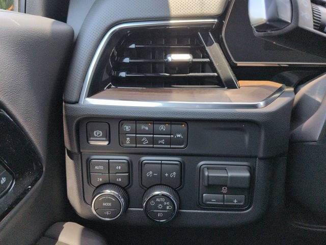 New 2026 Chevrolet Suburban High Country AWD/4WD image 20