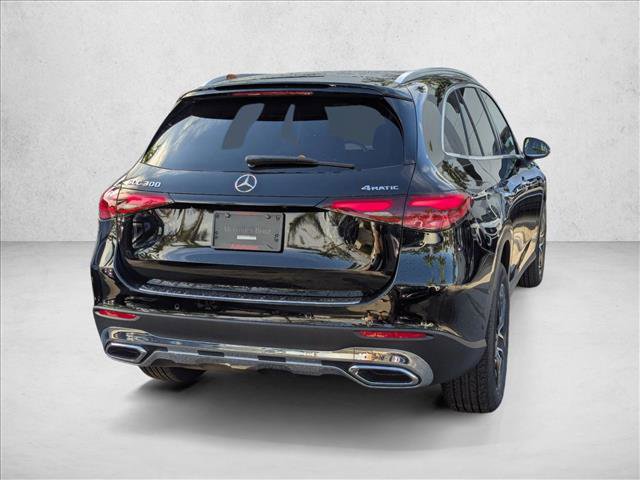 New 2026 Mercedes-Benz GLC 300 4MATIC image 2