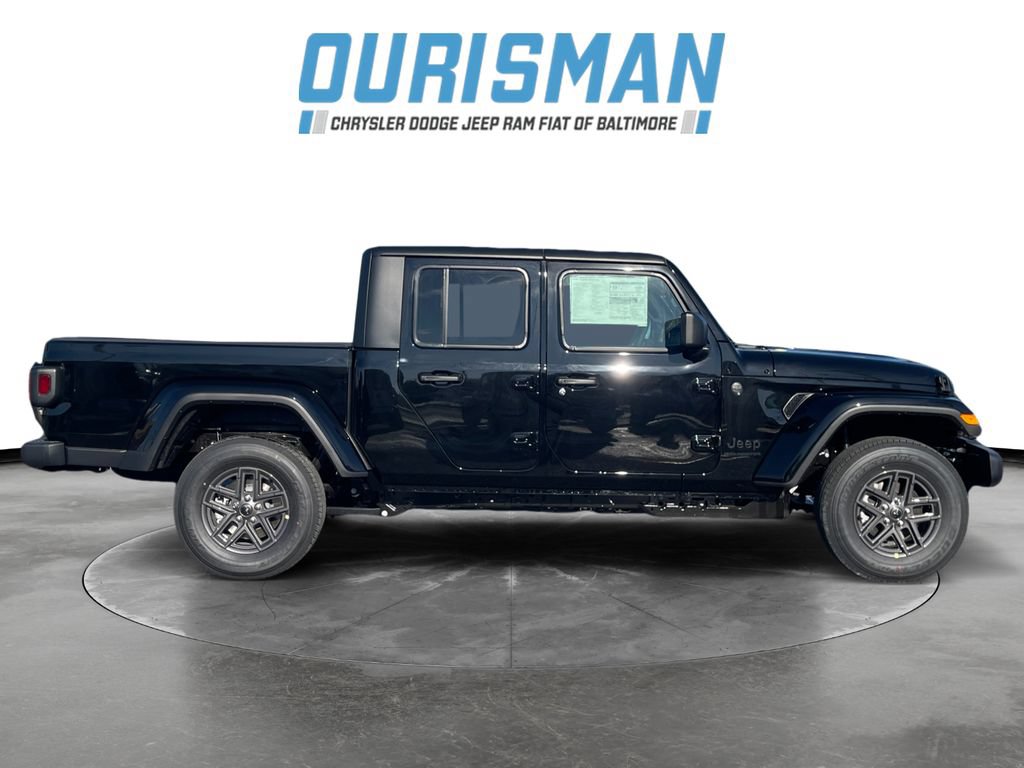 New 2026 Jeep Gladiator Sport AWD/4WD image 7