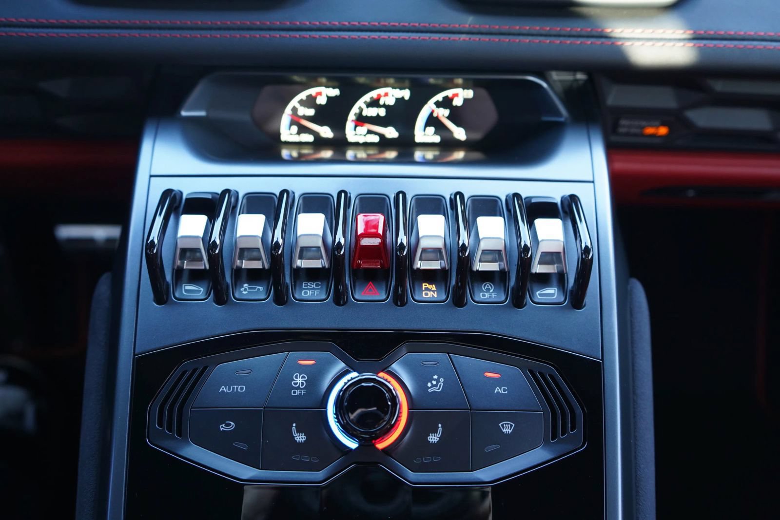 Used 2019 Lamborghini Huracan LP 580-2 RWD image 13