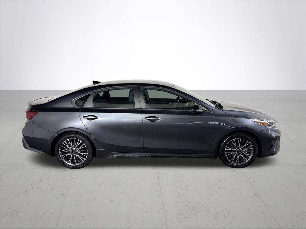 Certified 2024 Kia Forte GT-Line image 5