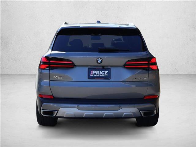 Used 2025 BMW X5 xDrive40i w/ Climate Comfort Package AWD/4WD image 9