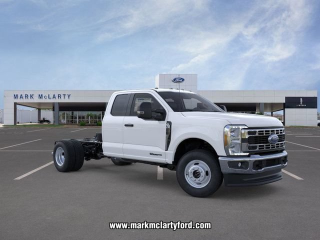 New 2026 Ford F350 XL w/ XL Chrome Package AWD/4WD image 7