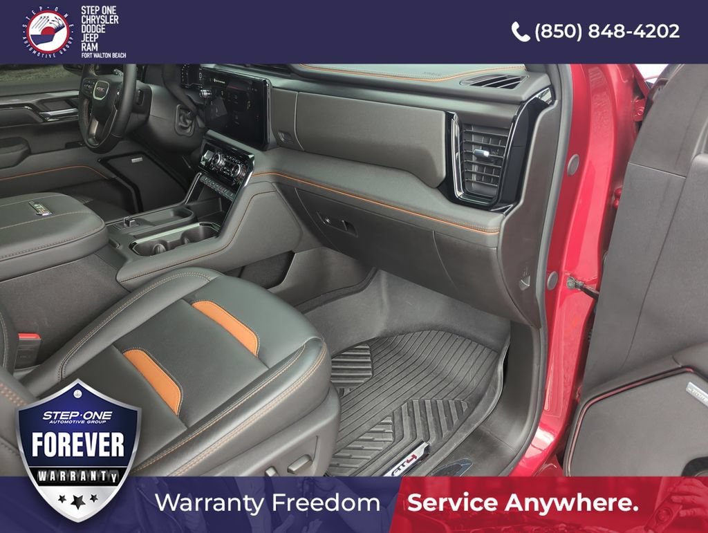 Used 2024 GMC Sierra 2500 AT4 w/ Technology Package AWD/4WD image 36