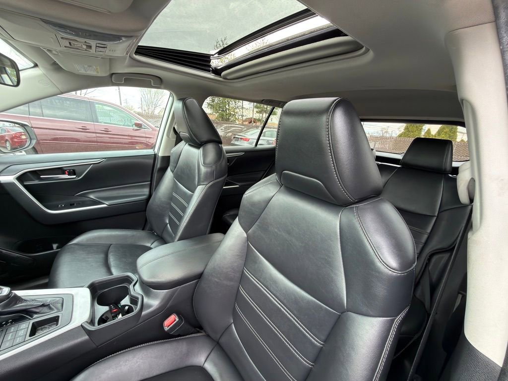 Used 2019 Toyota RAV4 XLE Premium w/ Cold Weather Package image 19