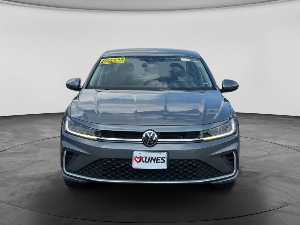 Used 2025 Volkswagen Jetta S FWD image 2