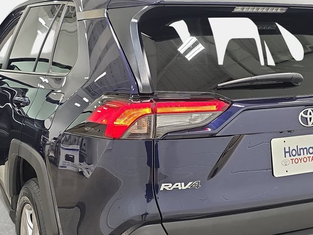 Certified 2025 Toyota RAV4 XLE AWD/4WD image 30