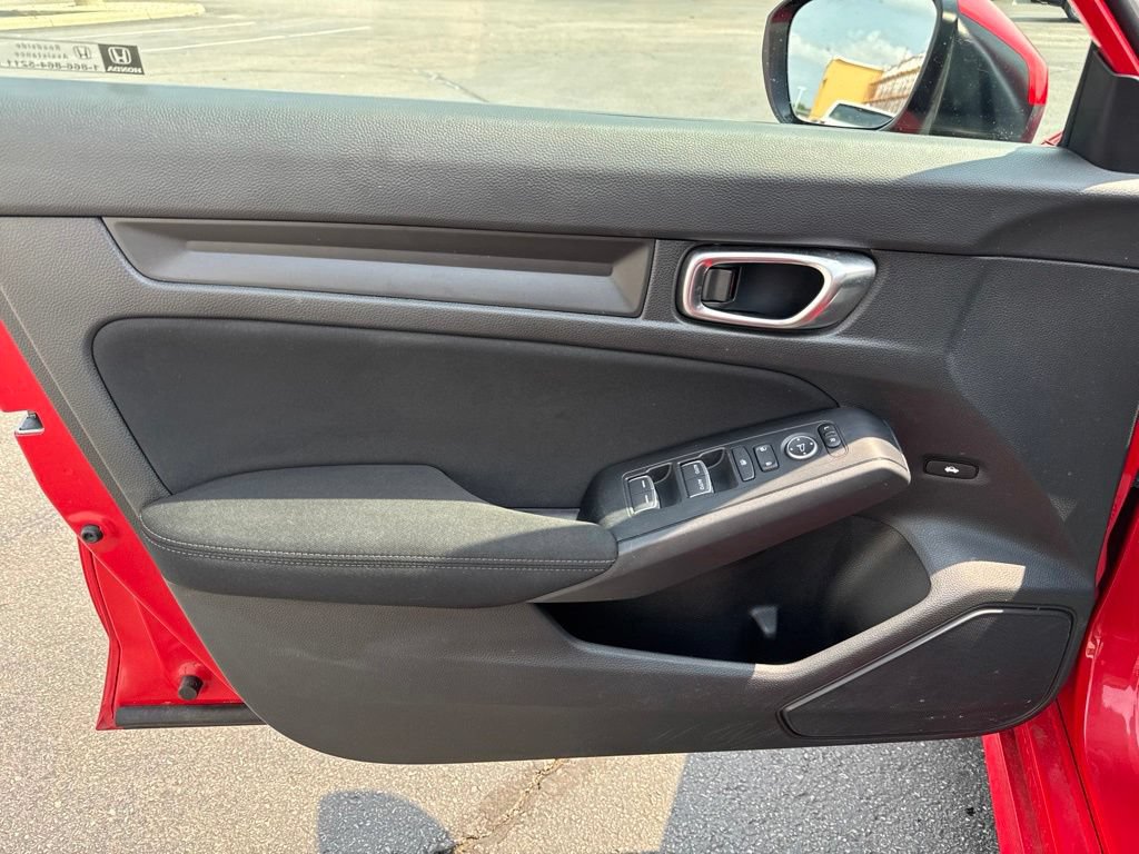 Used 2025 Honda Civic LX image 28