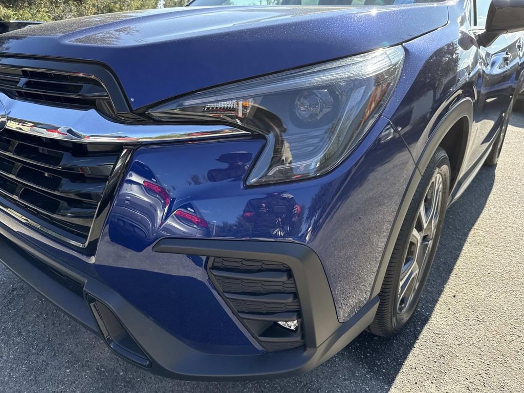 New 2026 Subaru Ascent Limited image 9