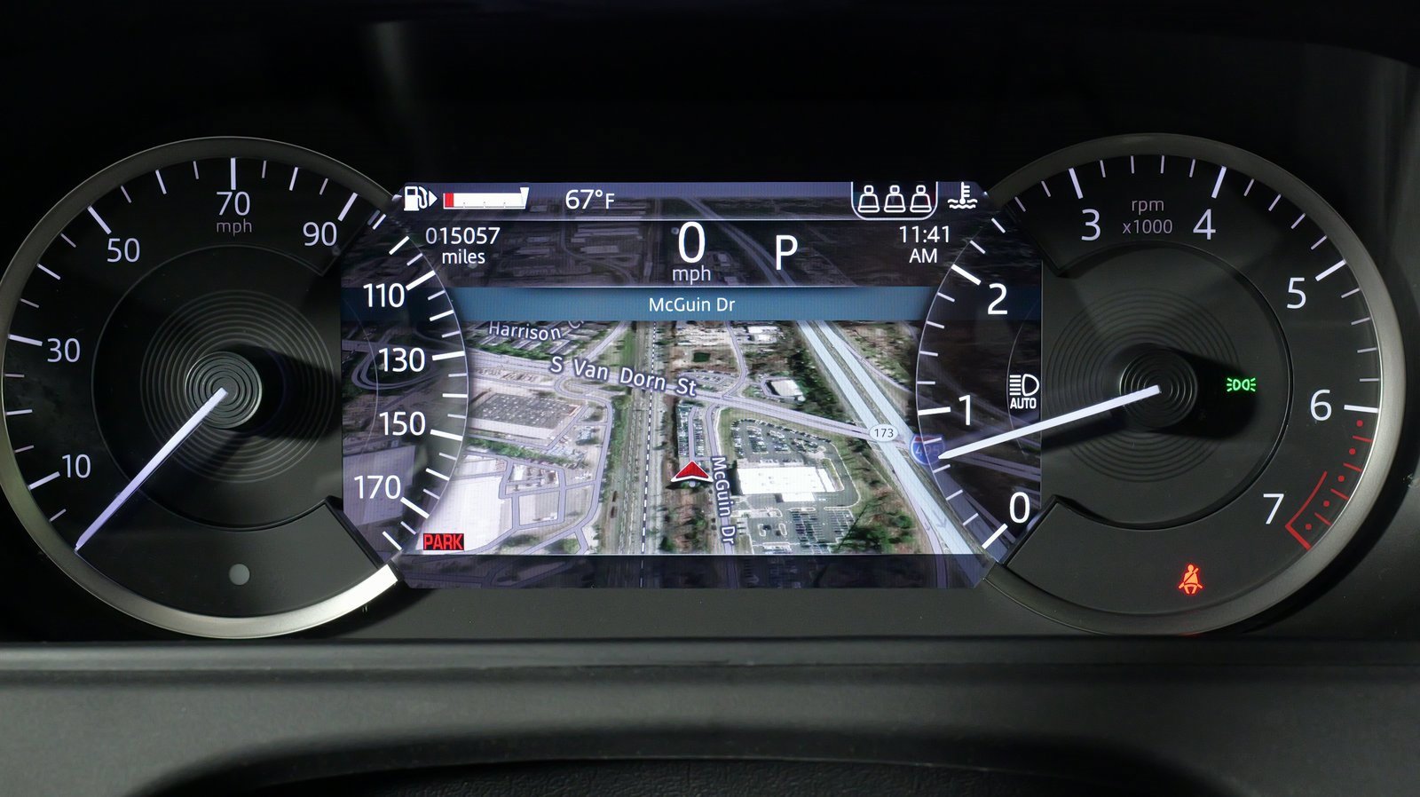 Used 2023 Land Rover Range Rover Velar R-Dynamic S image 39