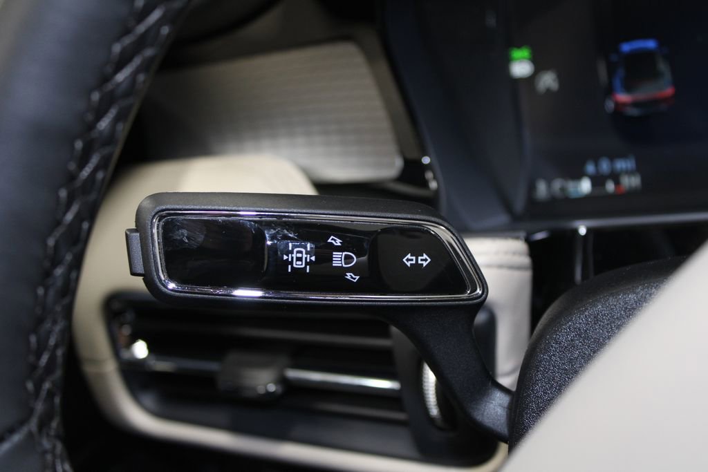 New 2026 Lincoln Corsair Premiere image 38