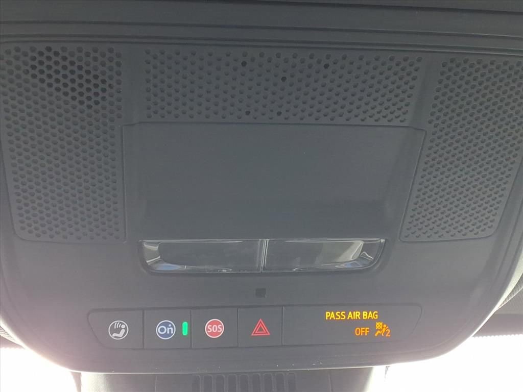 New 2026 Chevrolet Equinox LT w/ Convenience Package II image 21