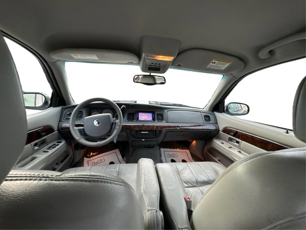 Used 2005 Mercury Grand Marquis LS image 34