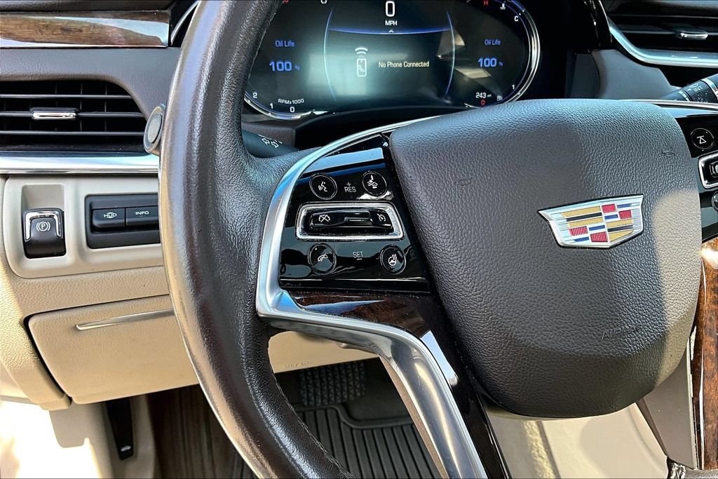 Used 2016 Cadillac XTS Premium FWD image 20