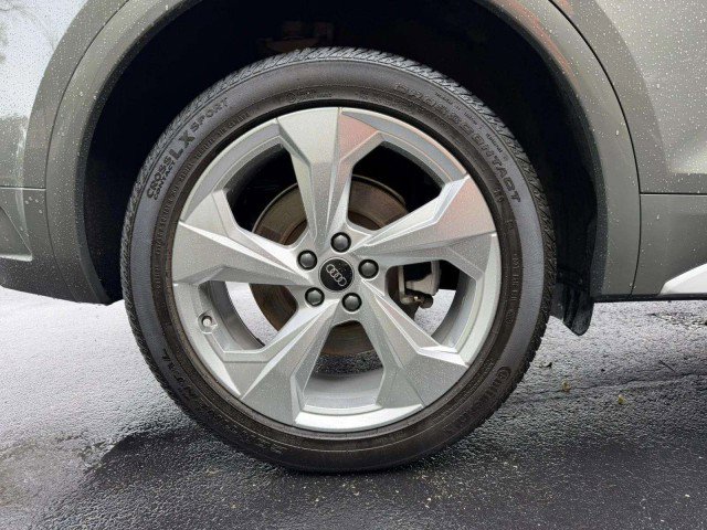 Certified 2023 Audi Q5 2.0T Premium Plus w/ Premium Plus Package AWD/4WD image 34