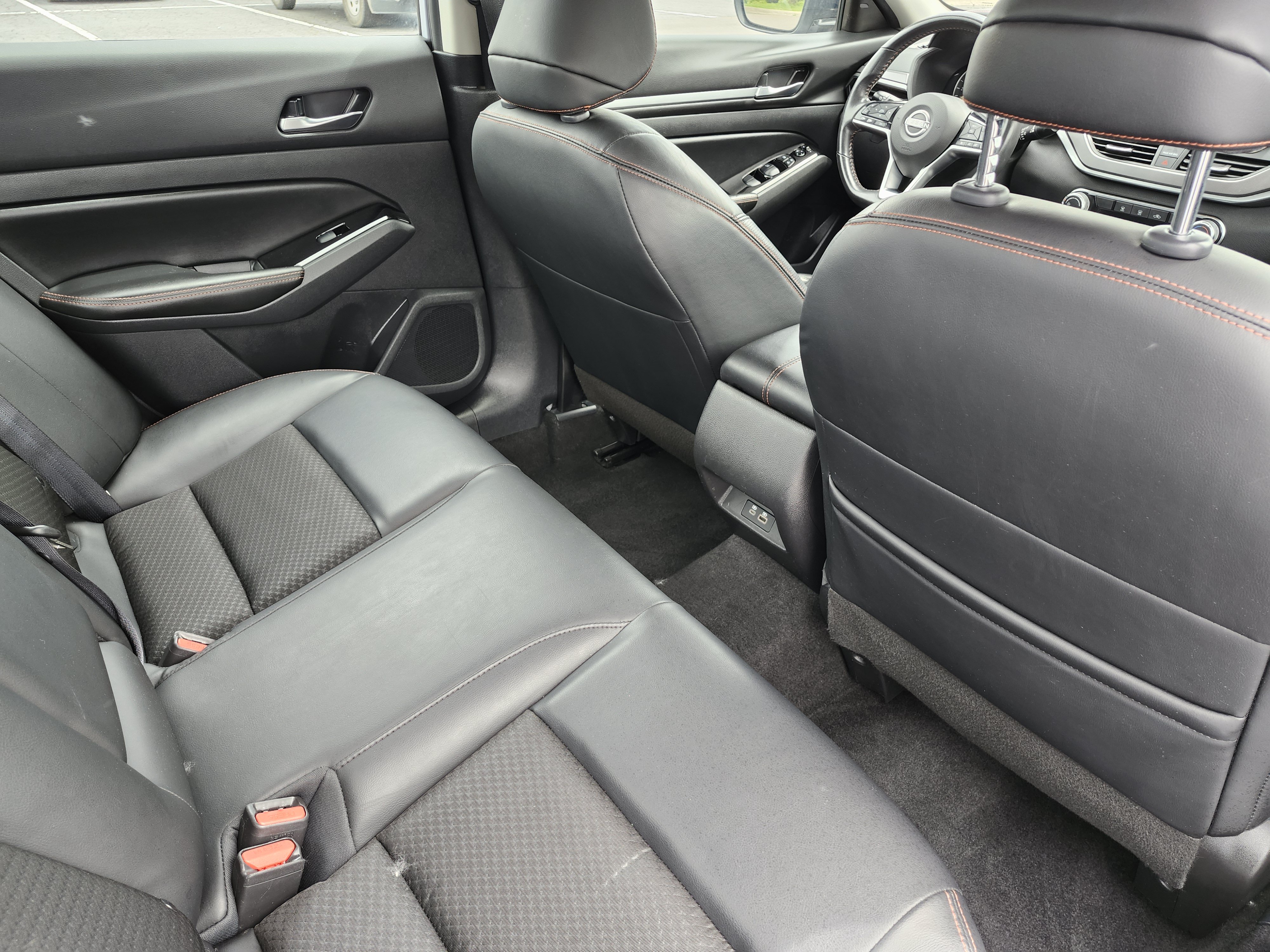 Used 2024 Nissan Altima 2.5 SR FWD image 20