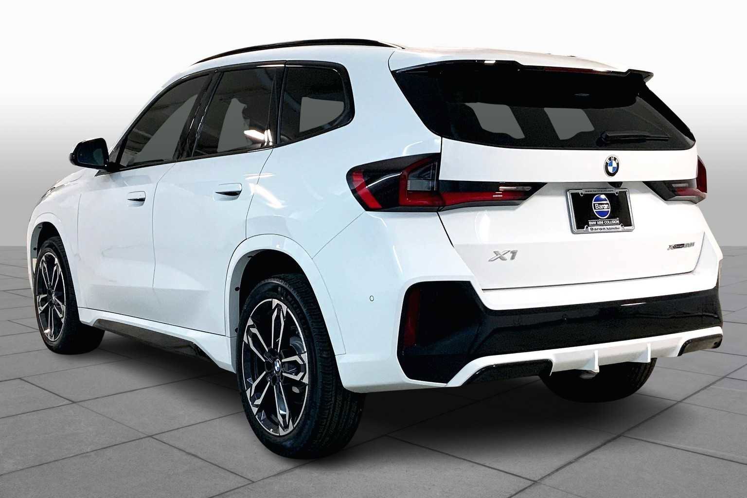 New 2026 BMW X1 xDrive28i w/ M Sport Package image 12