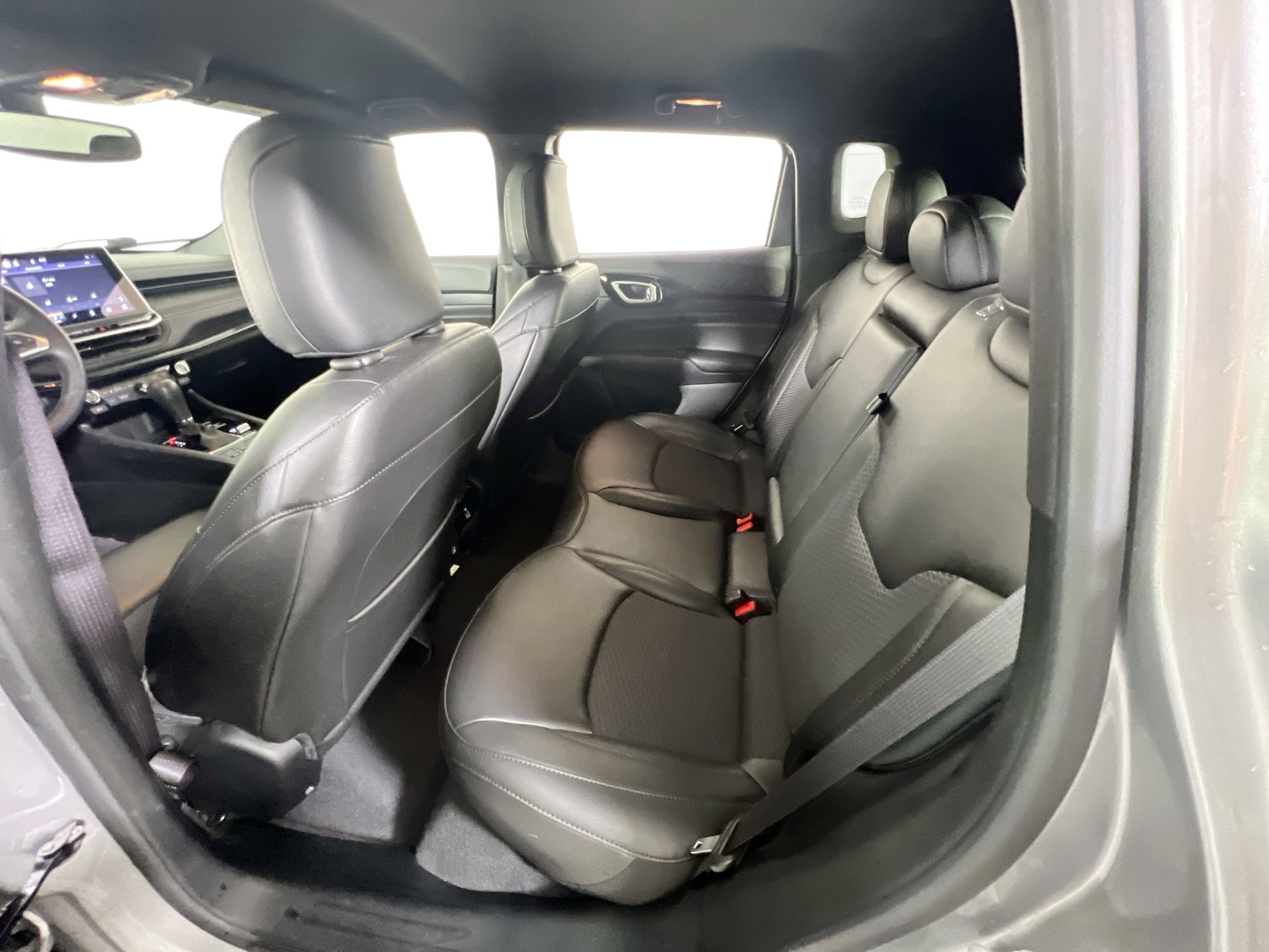 Used 2022 Jeep Compass Altitude w/ Convenience Group image 22