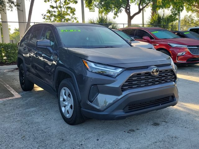 Used 2024 Toyota RAV4 LE FWD image 1