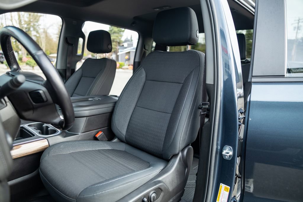 Used 2021 Chevrolet Silverado 1500 LT Trail Boss w/ Bed Protection Package AWD/4WD image 12